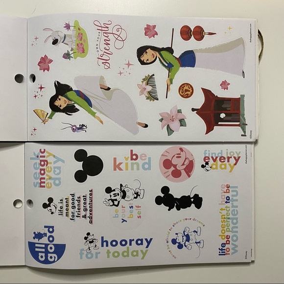 BRAND NEW DISNEY HAPPY PLANNER SET OF 4 - Picture 7 of 7